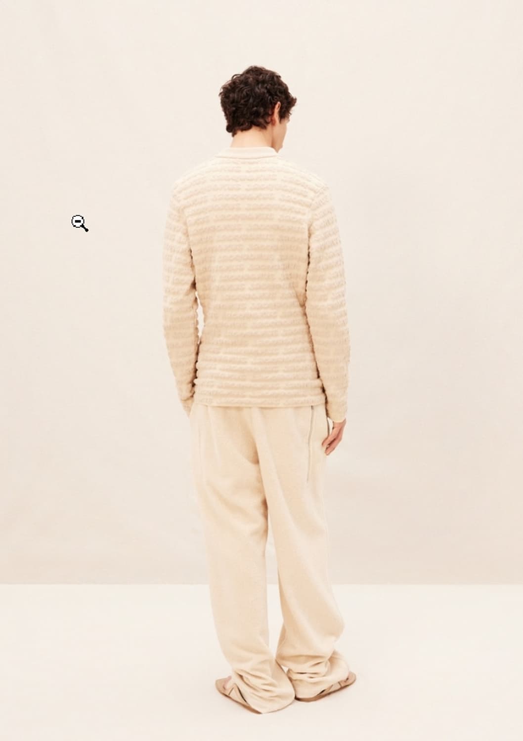 자크뮈스 LA MAILLE LUIS 자카드 로고 쿼터집 니트 상품이미지2