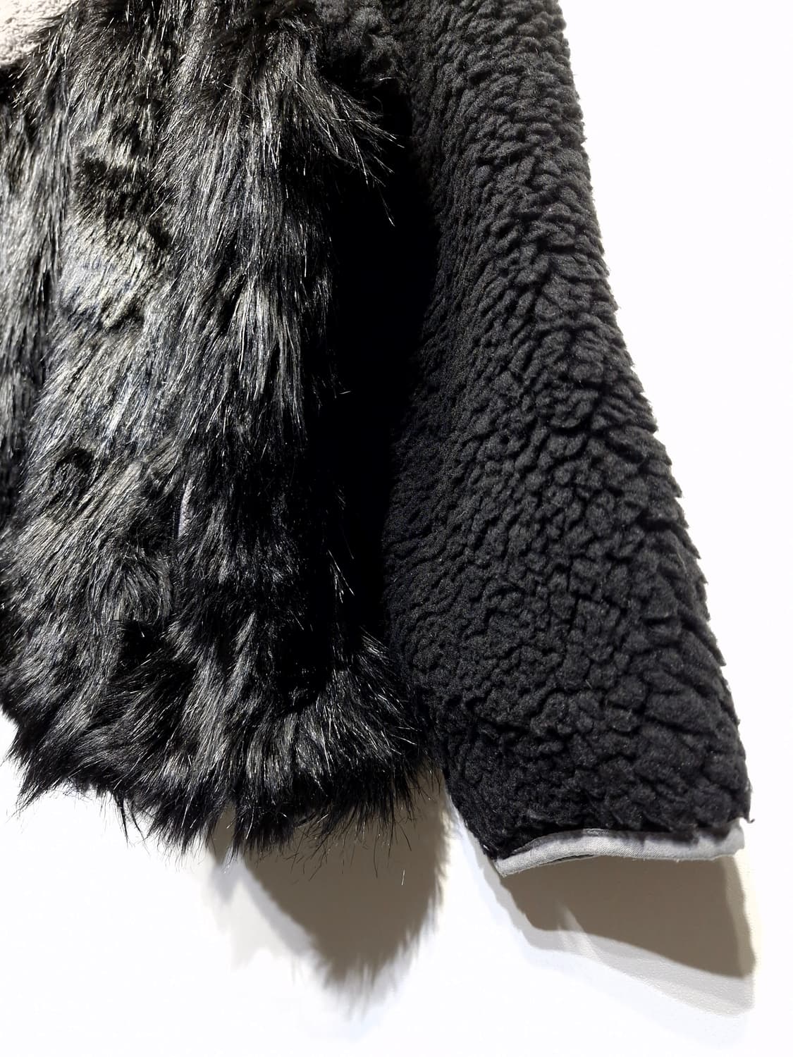 더오픈프로덕트. 페이크퍼 플리스 자켓 상품이미지7