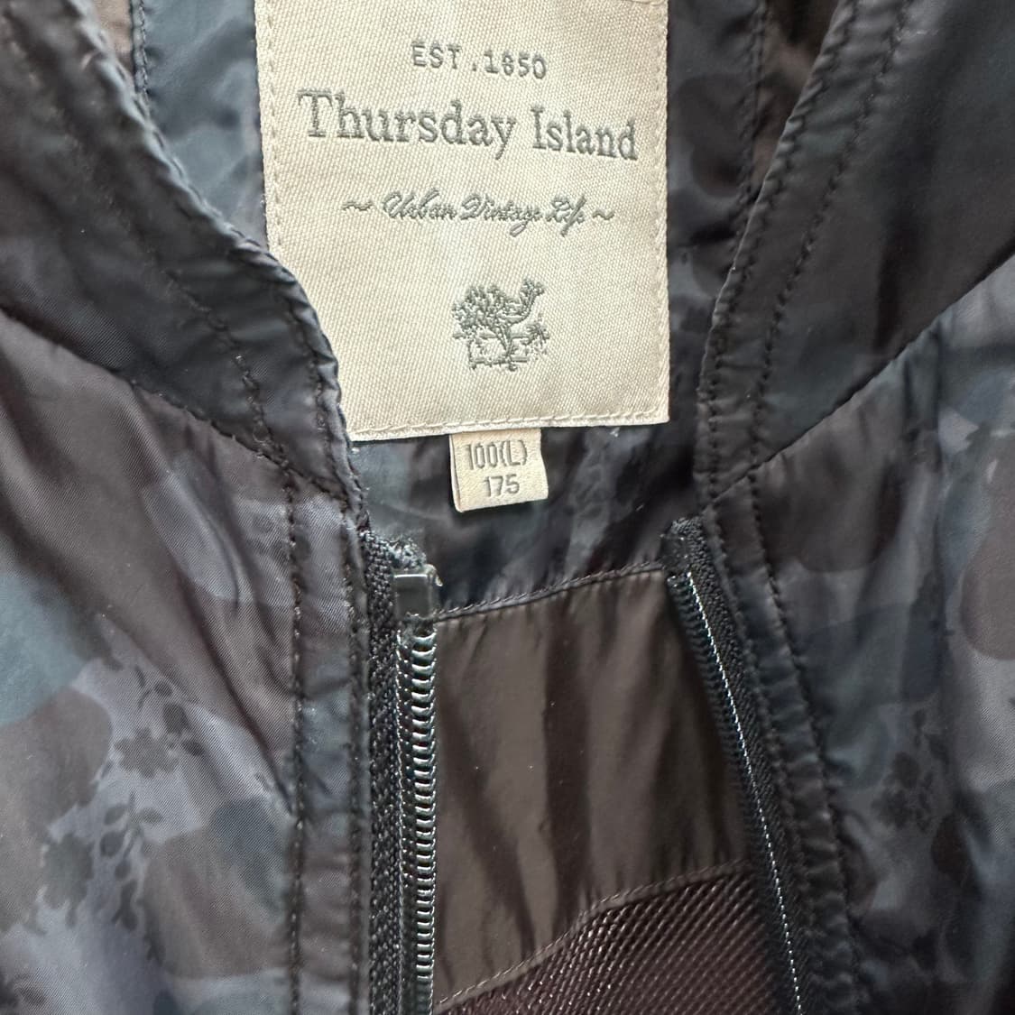 100 써스데이 아일랜드 남자 나일론 블루종 자켓 상품이미지3