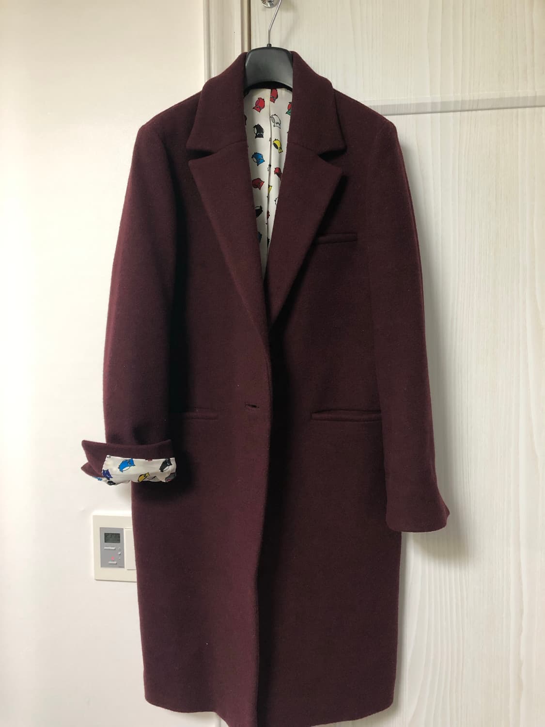 럭키슈에뜨 (LUCKY CHOUETTE) 버건디 코트 상품이미지1