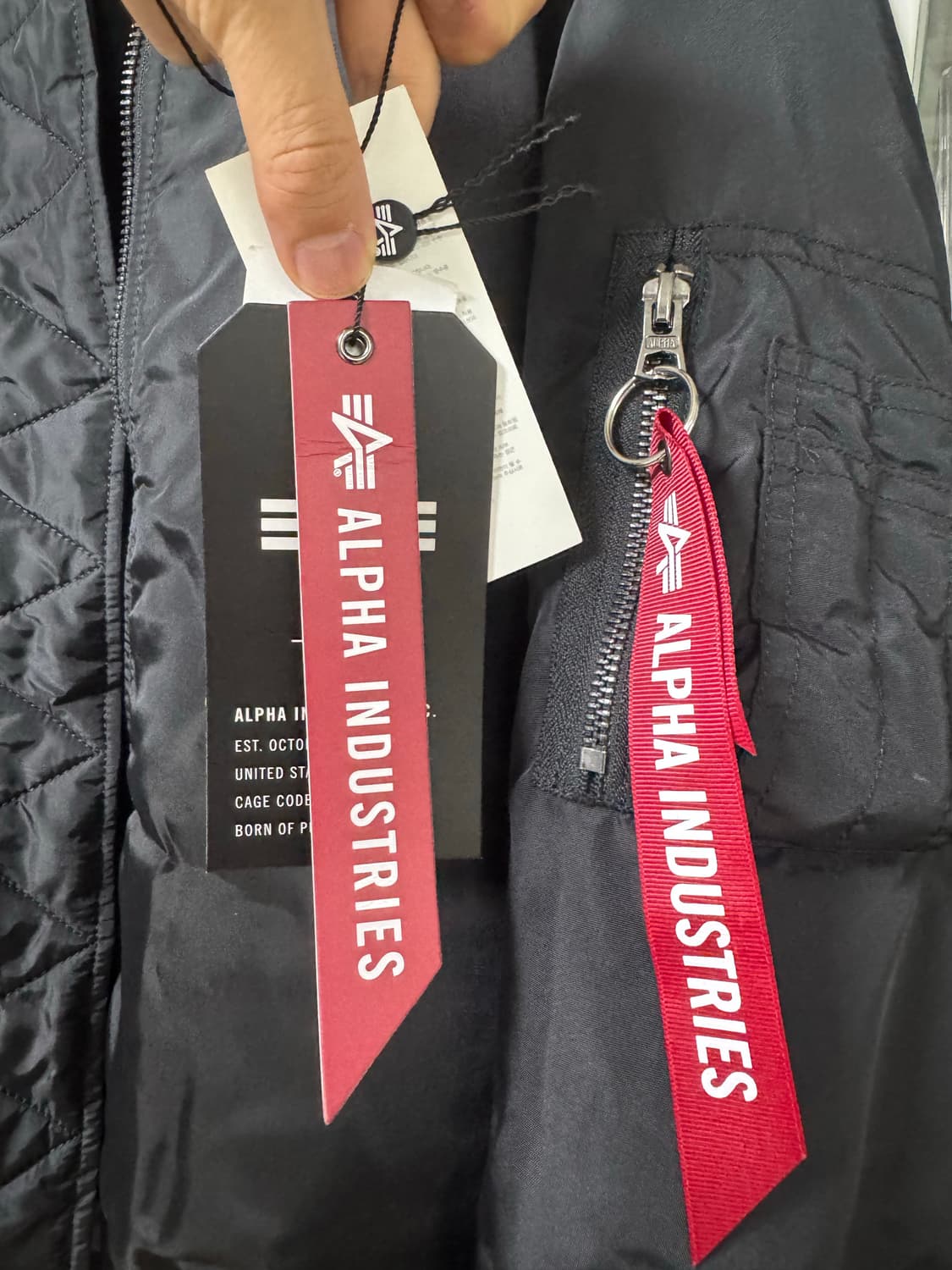 XL 알파인더스트리 MA-1 Hooded Oxford 항공점퍼 블랙 상품이미지2