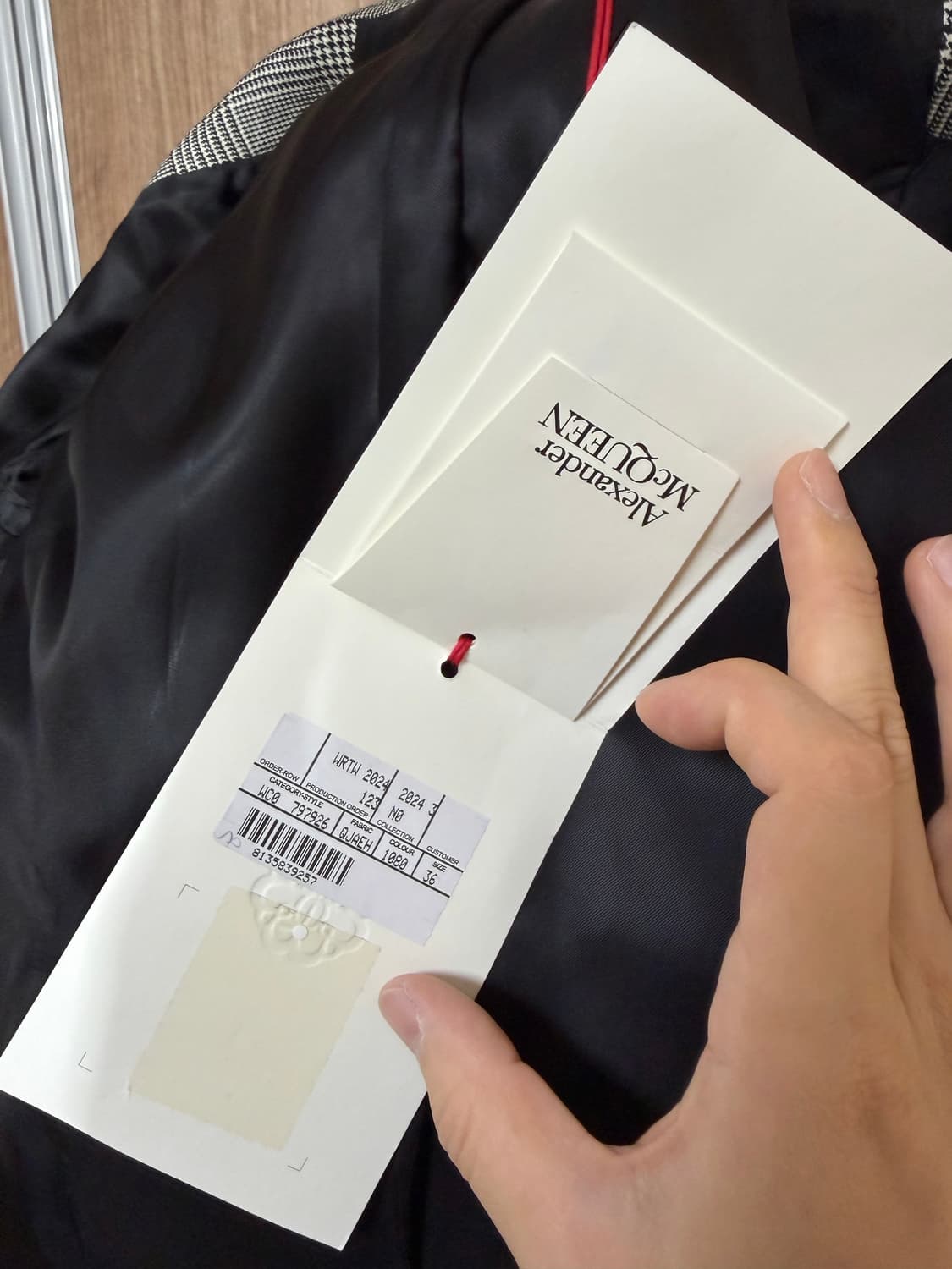 알렉산더맥퀸 피크숄더 재킷 - 미착용 새상품 상품이미지5