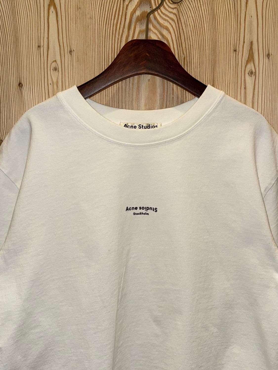 아크네 스튜디오 로고 반팔 티셔츠 상품이미지2