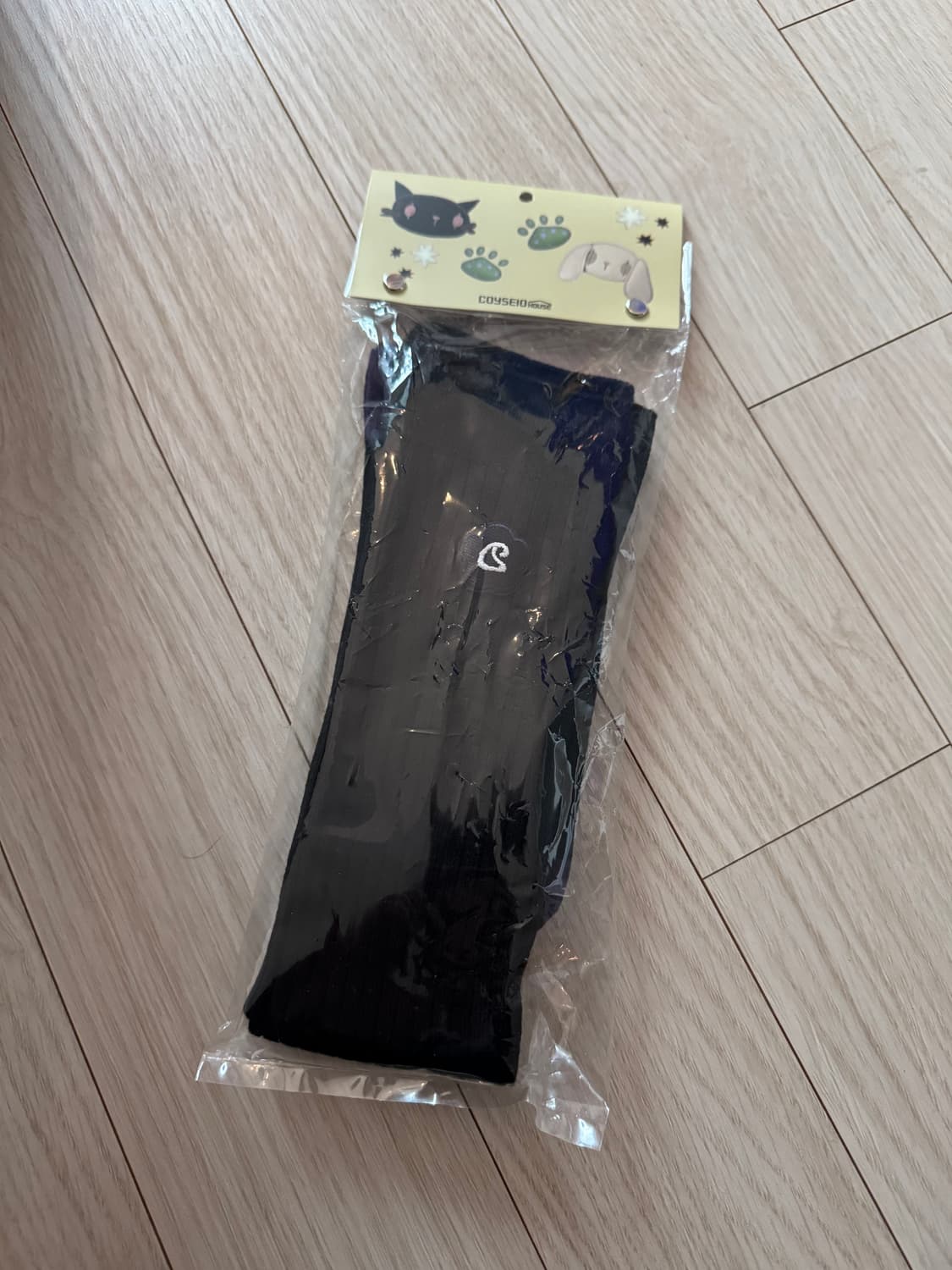 코이세이오 COYSEIO 플라워 로고 니삭스 블랙 상품이미지3