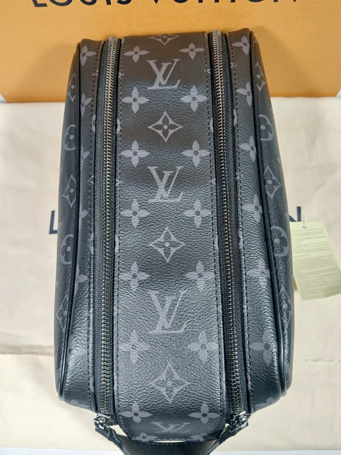 루이비통 락커 돕키트 M46354 상품이미지4