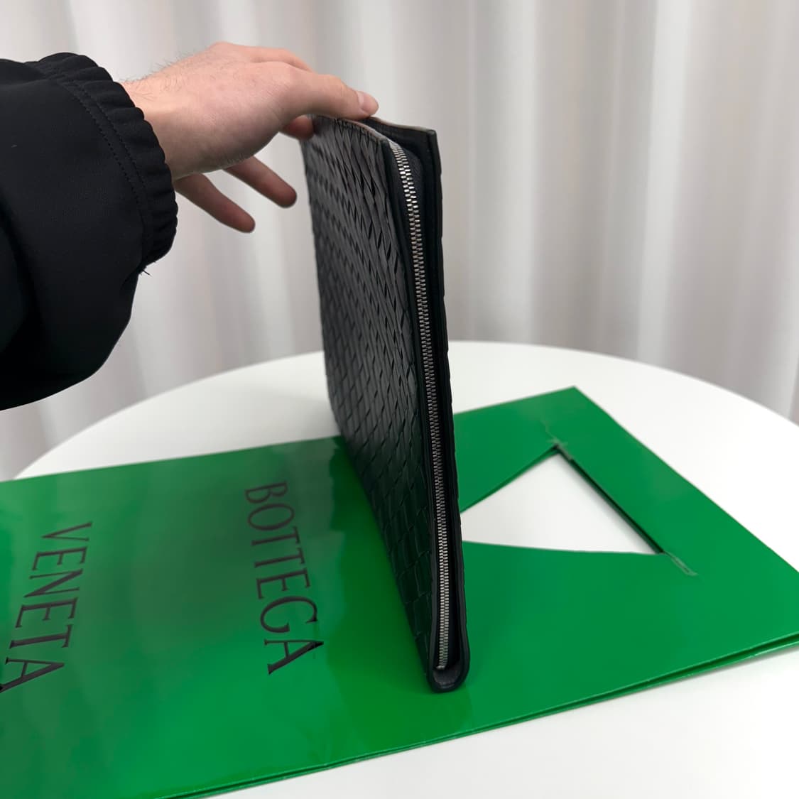 [정품] 보테가베네타 인트레치아토 투톤 클러치 상품이미지4