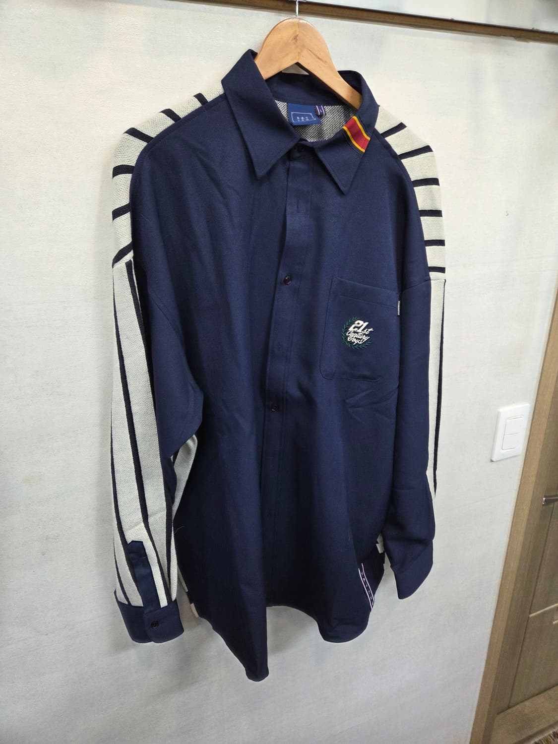 로맨틱크라운 패브릭 리버스 니트 셔츠 L 오버핏  상품이미지7