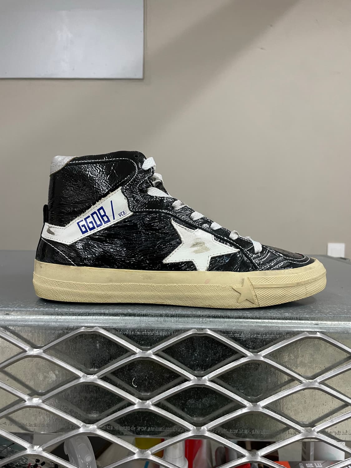 골든구스 2.12 하이탑 스니커즈 블랙 36 상품이미지4