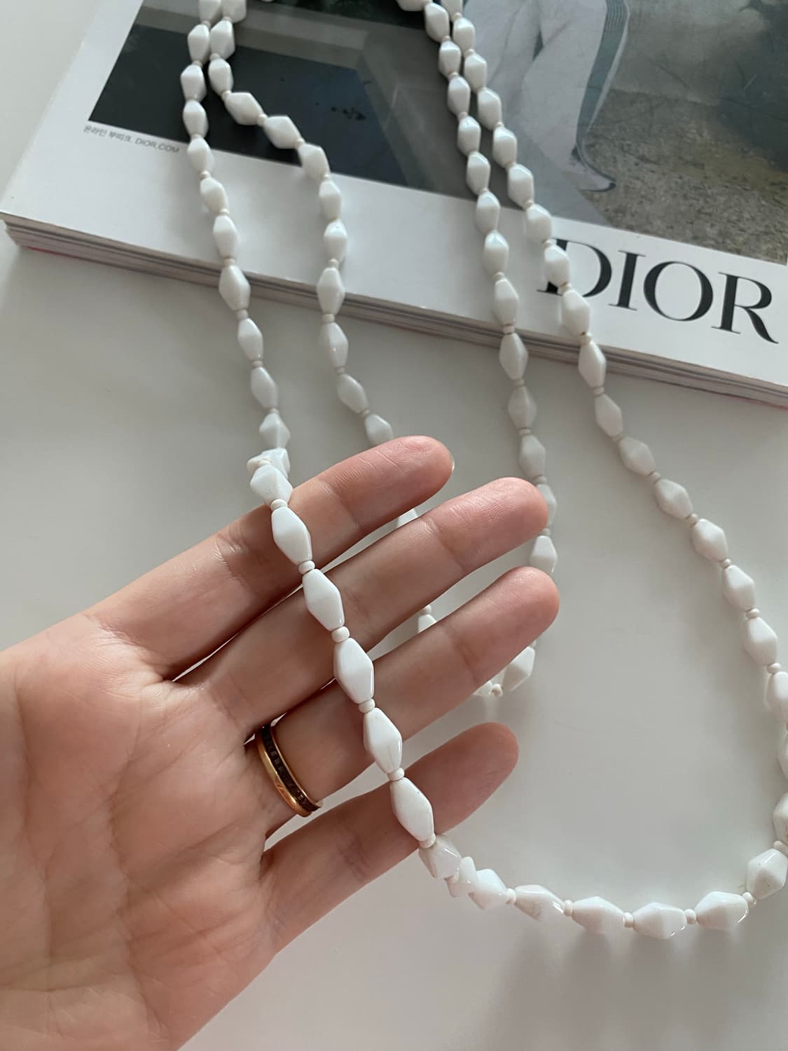 빈티지화이트 비즈 롱 목걸이 상품이미지5