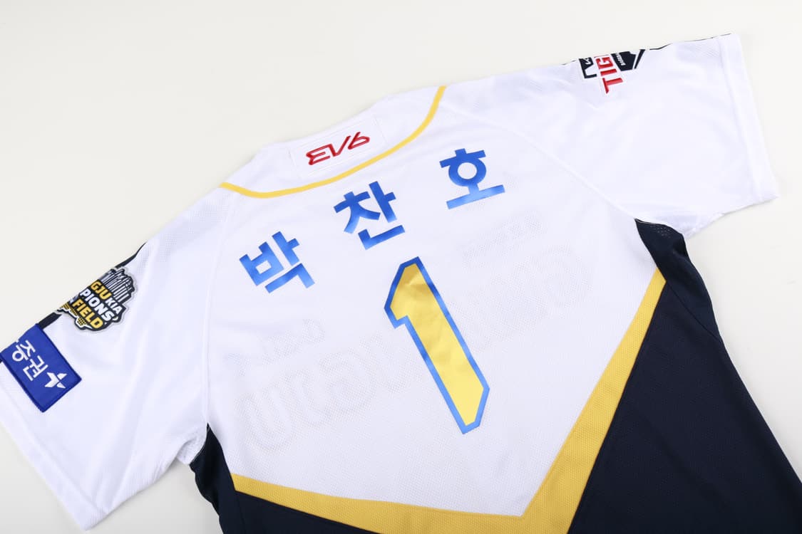 [XL] 디아도라 2022 기아타이거즈 광주 어센틱 박찬호 유니폼 상품이미지7