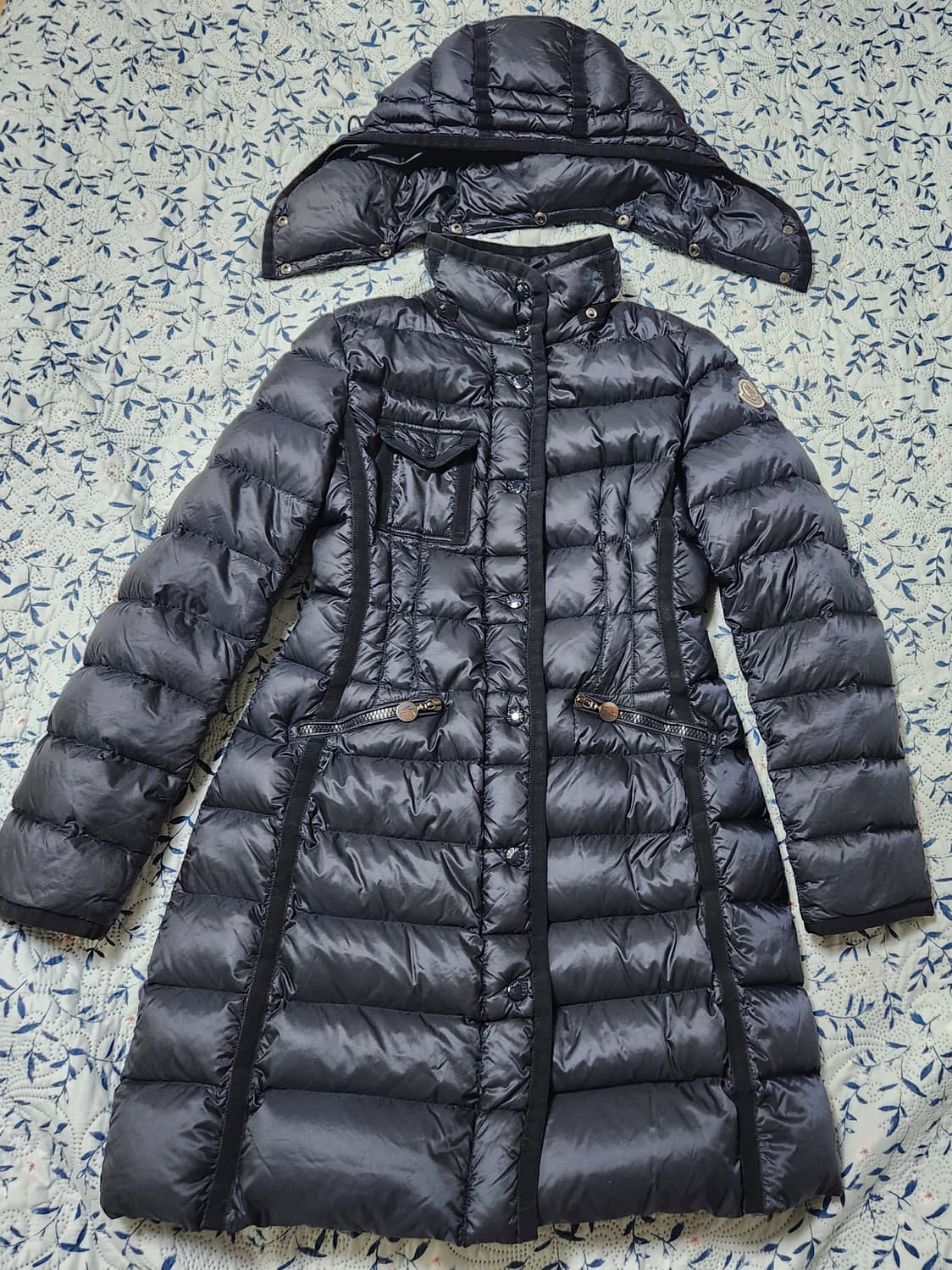 [정품] 몽클레어 헤르민 패딩 네이비+블랙 사이즈 0(여성용) 새상품급  상품이미지4