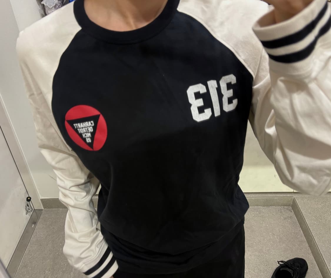 🖤칼하트 롱슬리브🖤 상품이미지1