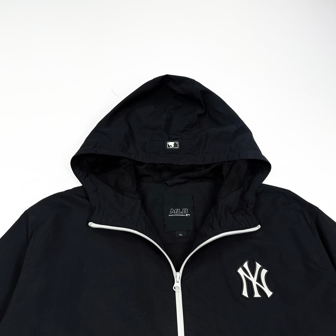 MLB 뉴욕양키스 블랙 풀오버 바람막이 자켓 (XL) 상품이미지1