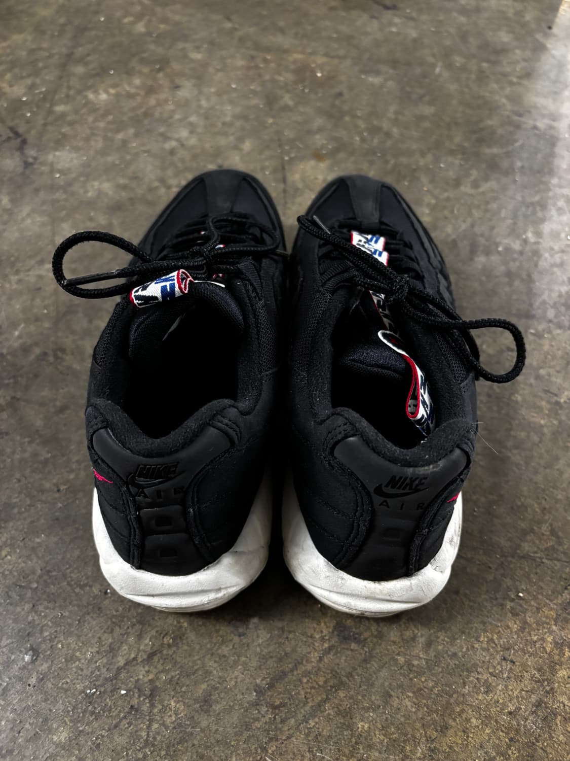 나이키 에어맥스 95 TT 풀팁 블랙 스니커즈 265 상품이미지5