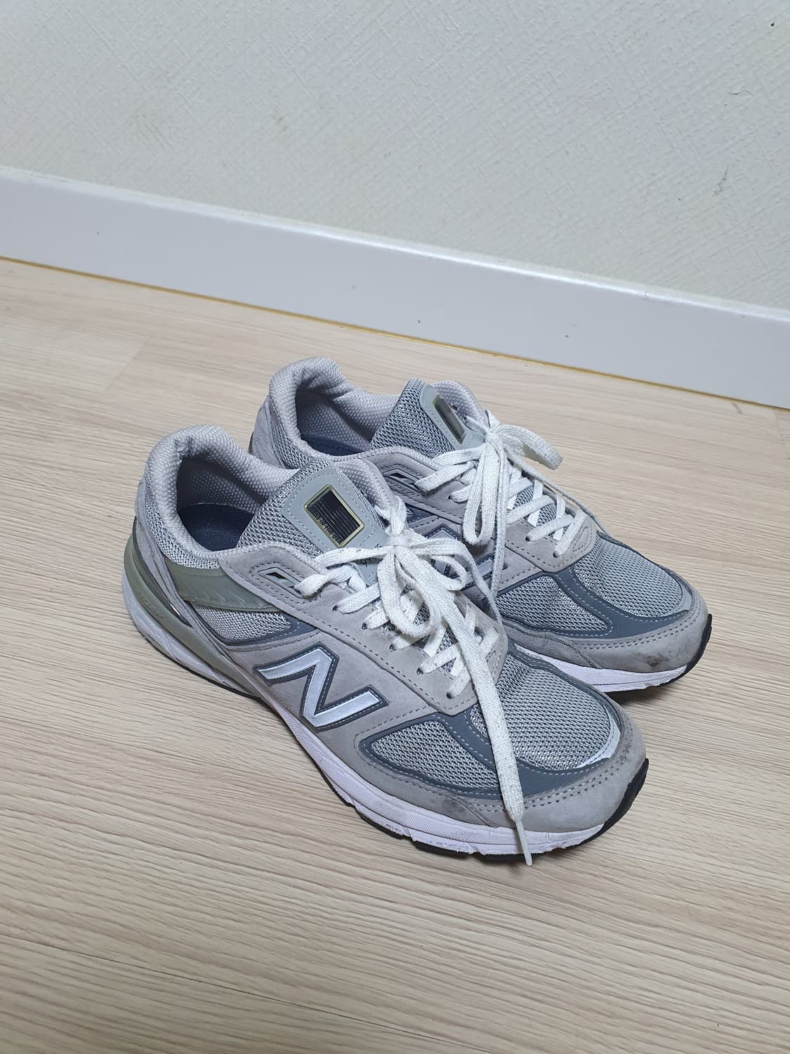 뉴발란스 990v5 그레이 운동화 270 상품이미지2