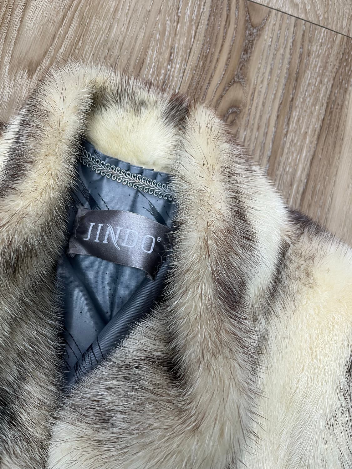 진도 Sagamink 통 밍크 코트 상품이미지2