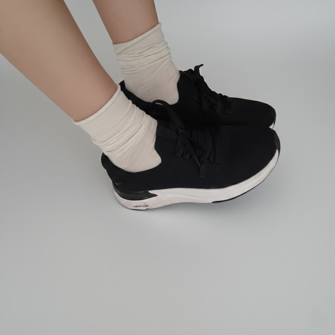 슈펜 컴피이지 니트화 운동화 230(225) 상품이미지1