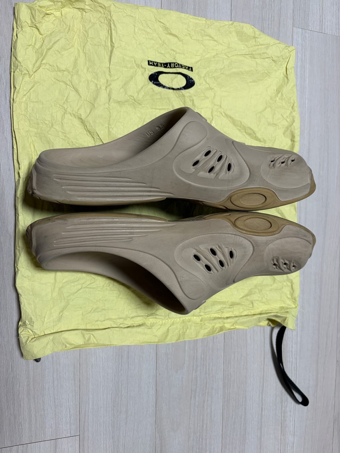 OAKLEY 팩토리팀 뮬 파구로(275mm) 상품이미지3