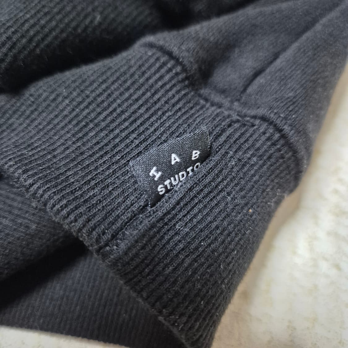 [우주매물🔥] 아이앱 스튜디오 후드 블랙 화이트 상품이미지5