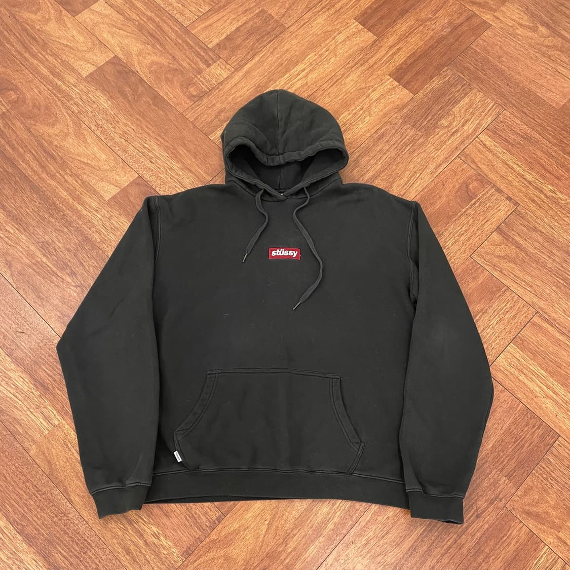 스투시 박스로고 후드티 상품이미지1