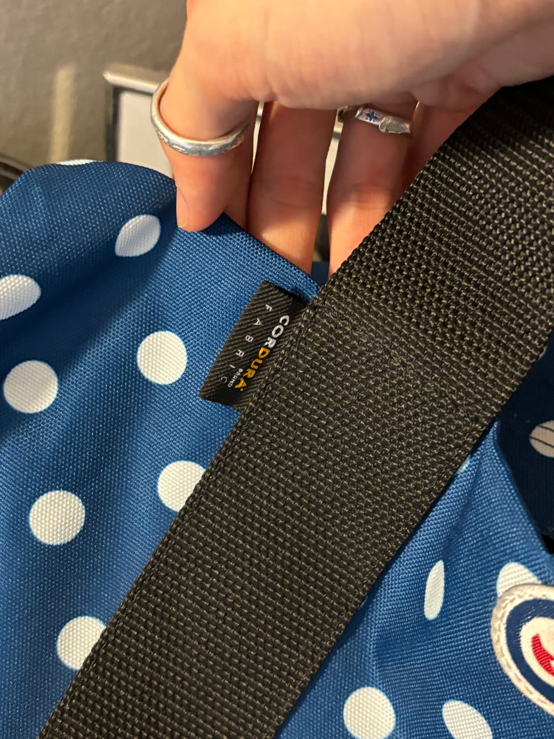 아웃도어 프로덕츠 도트 배럴백 상품이미지5