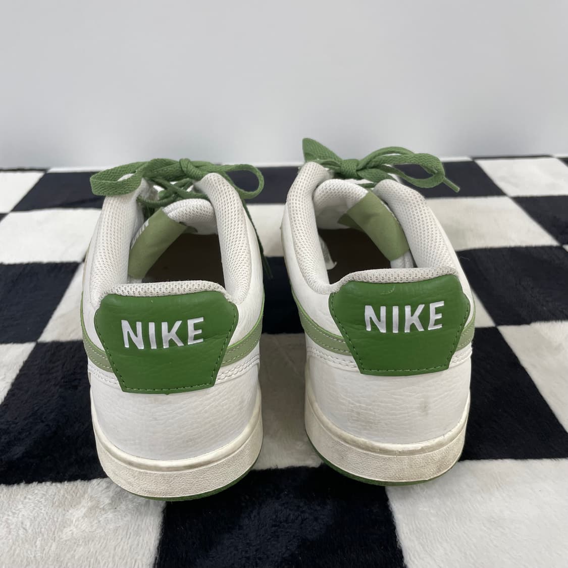 나이키 코트 비전 로우 화이트 그린 스니커즈 285mm 상품이미지4