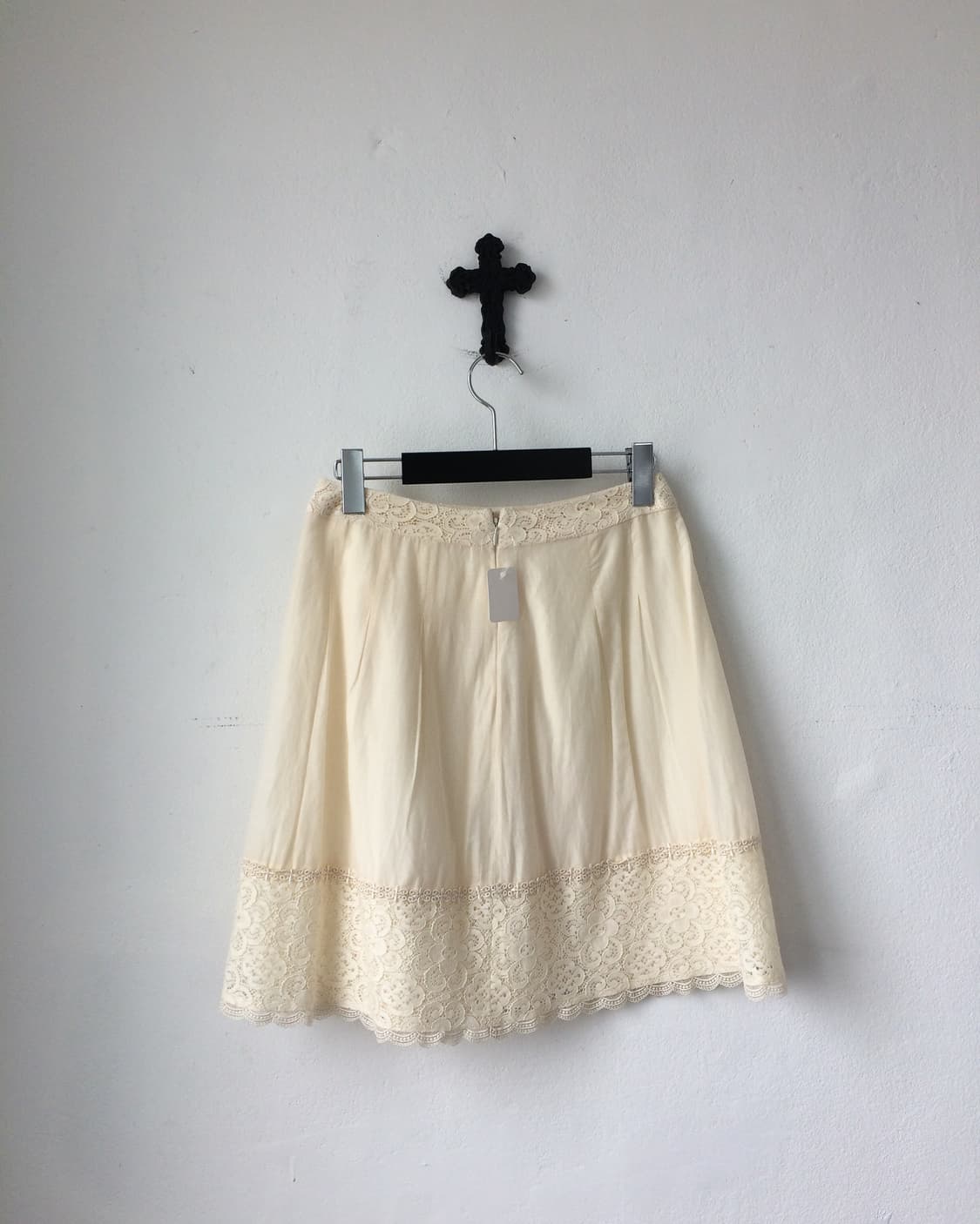 Punching pattern layer midi skirt 상품이미지4