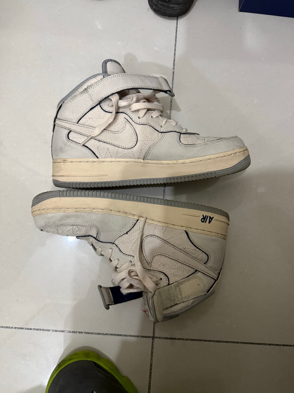 나이키 에어포스 미드 펄화이트 270 상품이미지5