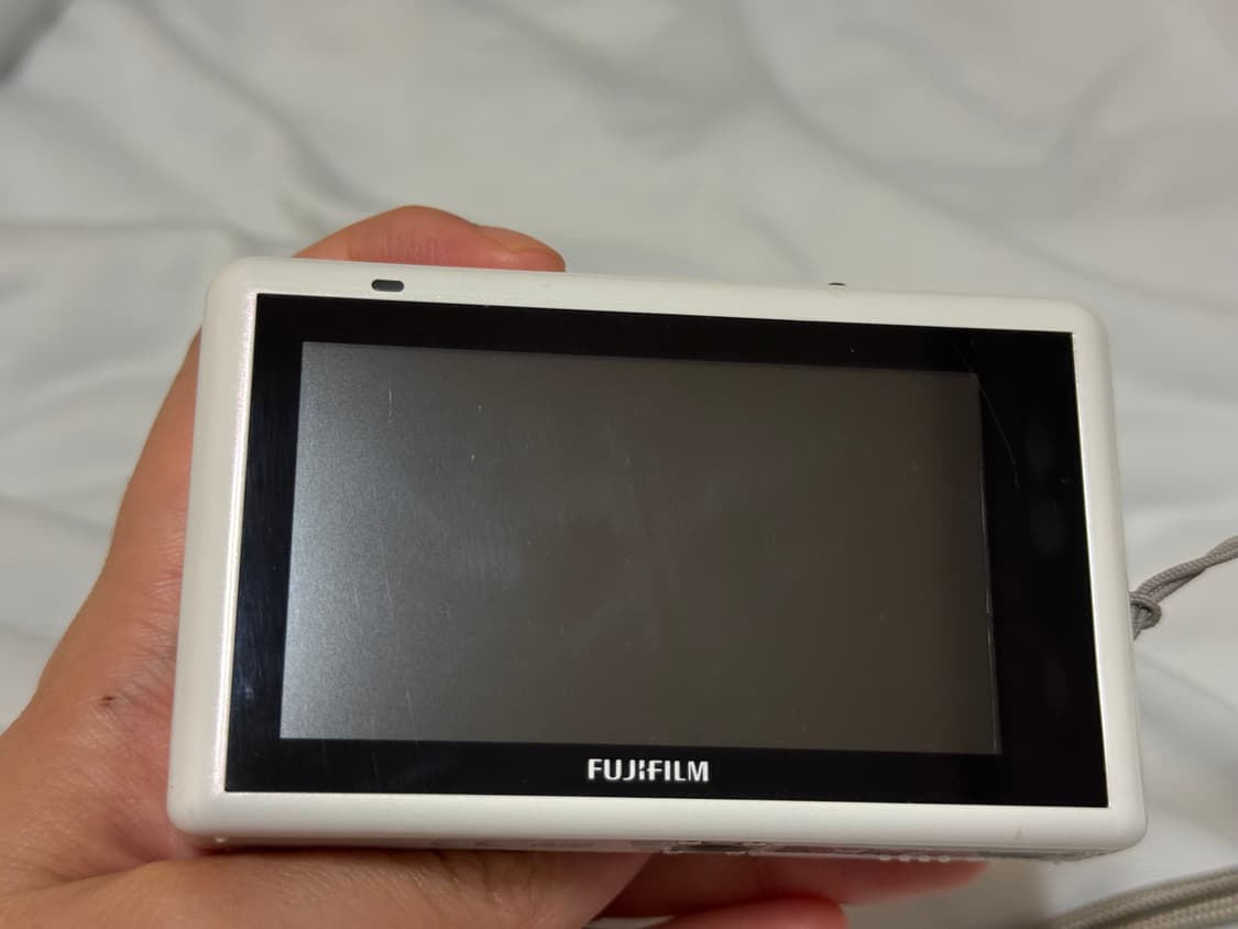 후지필름 파인픽스 Z300 화이트 작례O 상품이미지4