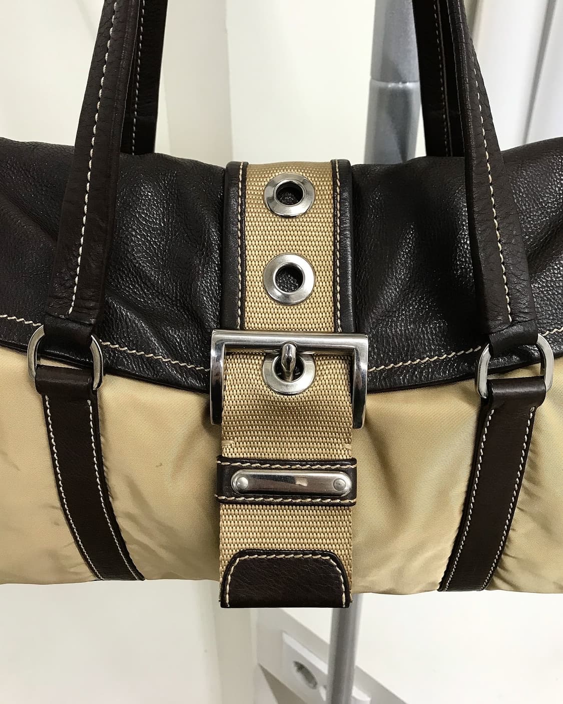 프라다 포코노 버클 숄더백 가방 상품이미지2