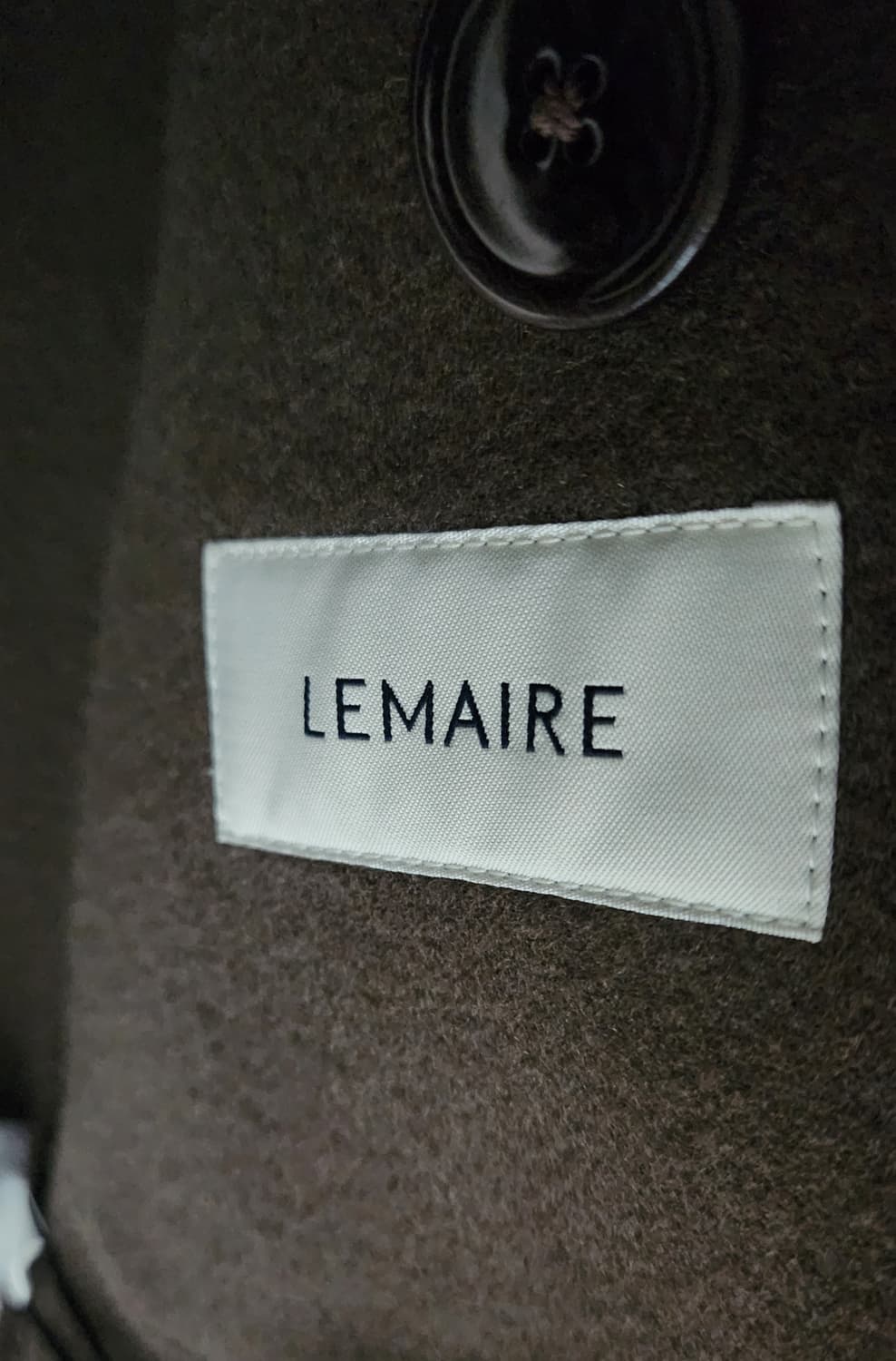 르메르 25FW 랩코트 다크스쿼럴 S 사이즈 판매합니다 상품이미지5