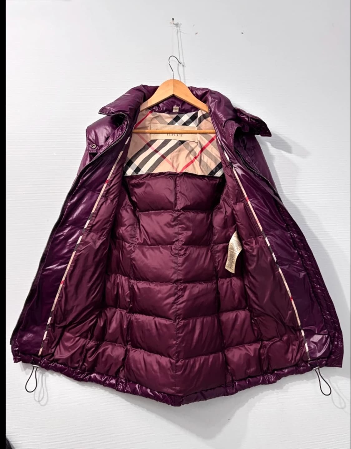정품 버버리 BRIT 퍼플 여성 패딩 ~55 상품이미지3