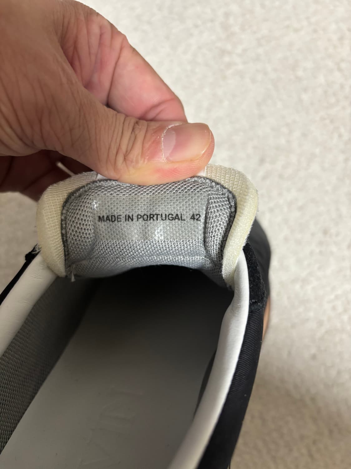 랑방 범퍼 스니커즈 42 270-275사이즈 상품이미지5