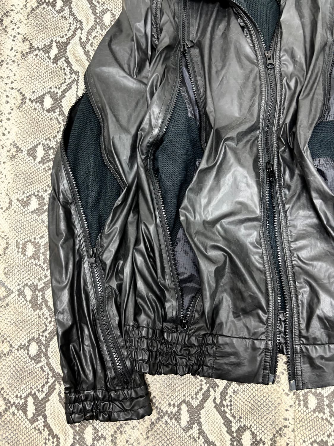 Rare Design Full Zipper Detail Black win 상품이미지2