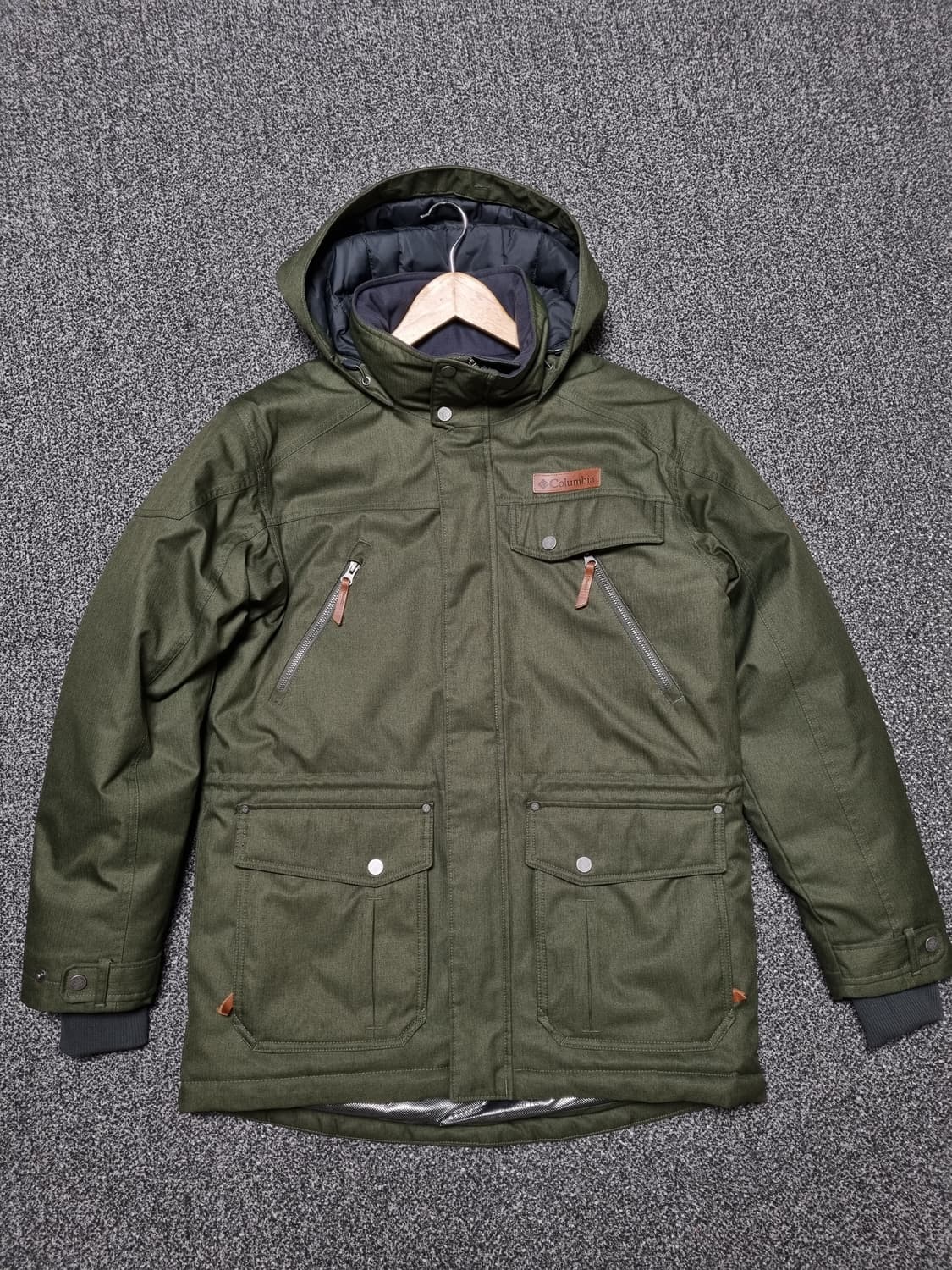 콜롬비아 남성 하프패딩 상품이미지1