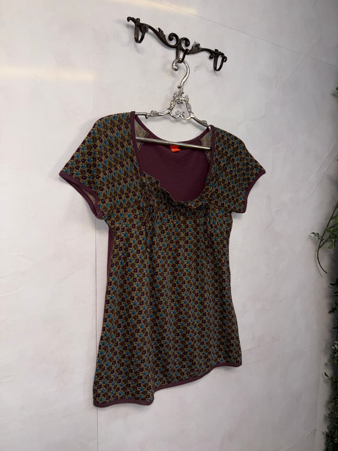 Hugo Boss brown floral ribbon blouse 상품이미지3