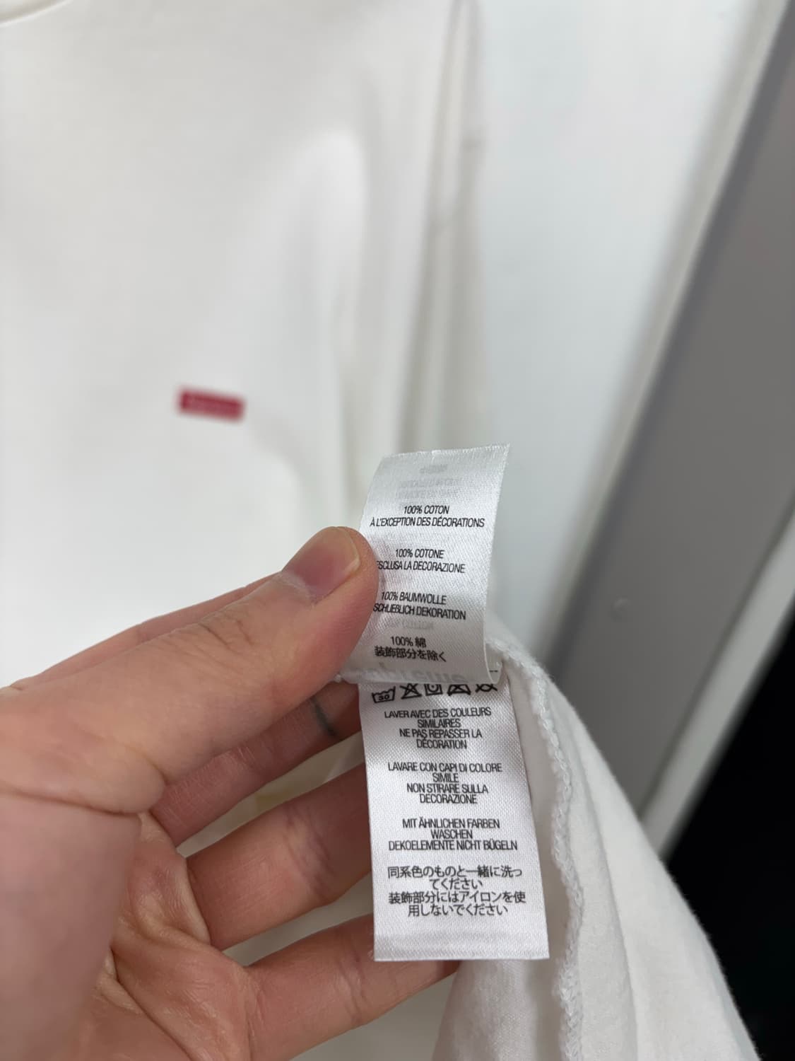 슈프림 스몰로고 반팔티 상품이미지5