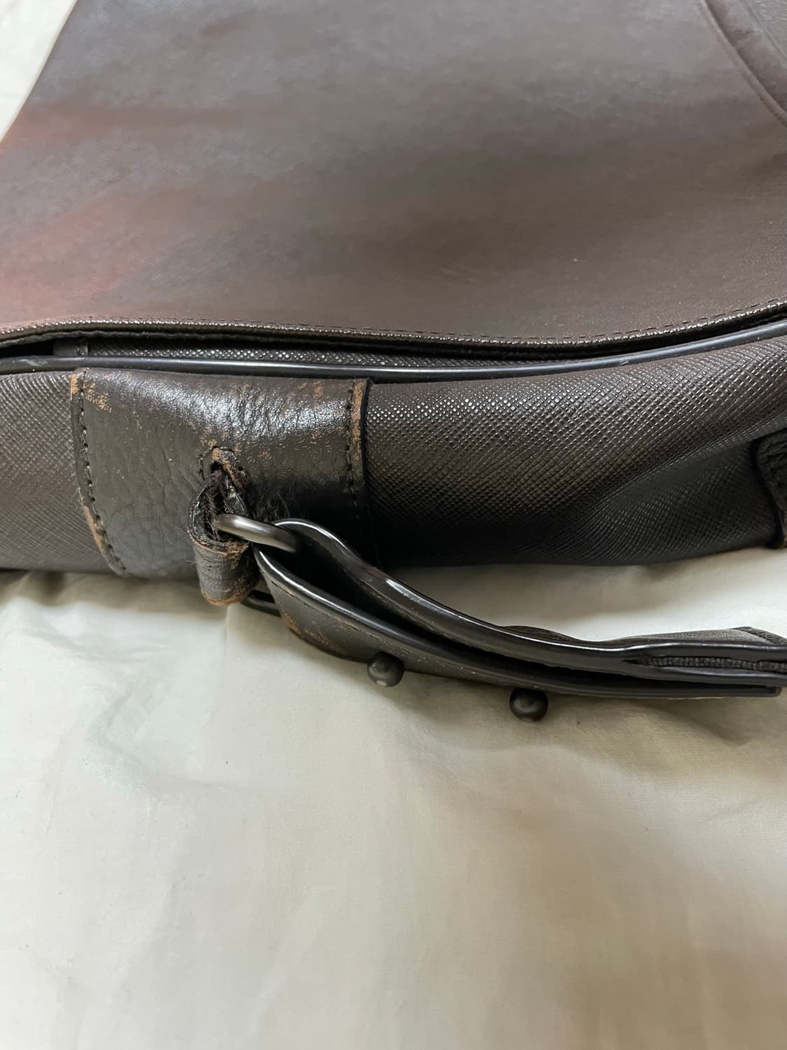 알프레드던힐 시그니처 패턴 메신저백 상품이미지3