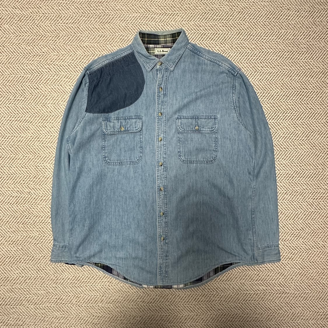 L. L. BEAN canada made denim shirt 상품이미지1