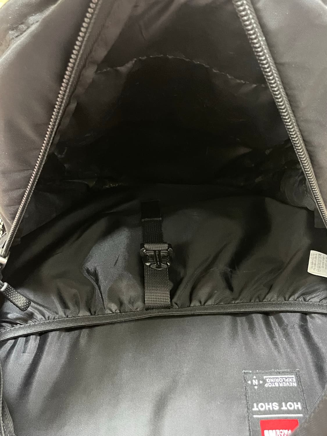 노스페이스 핫샷 백팩 가방 상품이미지7