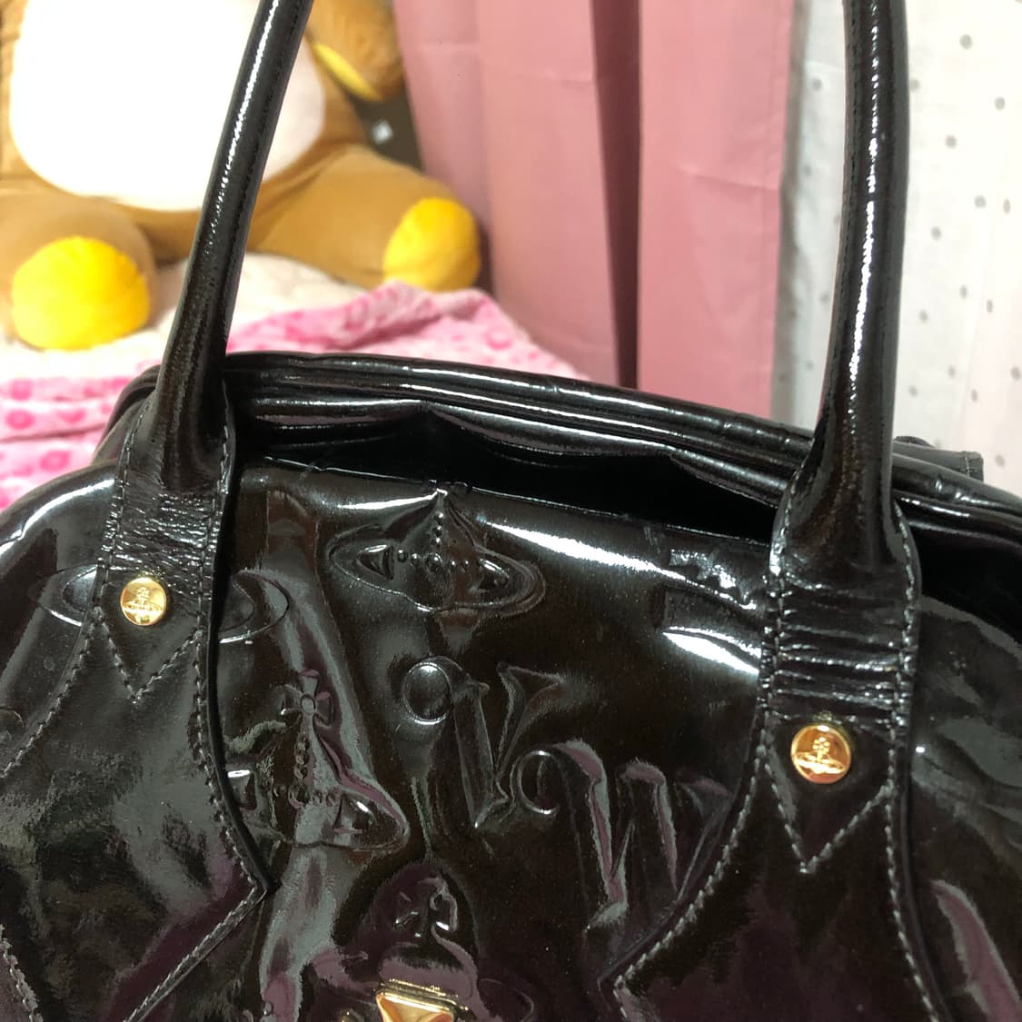 비비안웨스트우드 빈티지 애나벨 보부상 빅 로고 골드 토트백 가방 상품이미지5