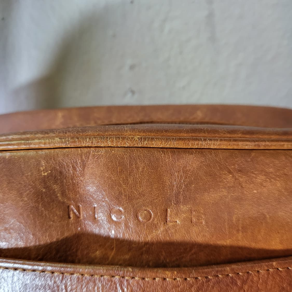 NICOLE 레더 크로스백 상품이미지4