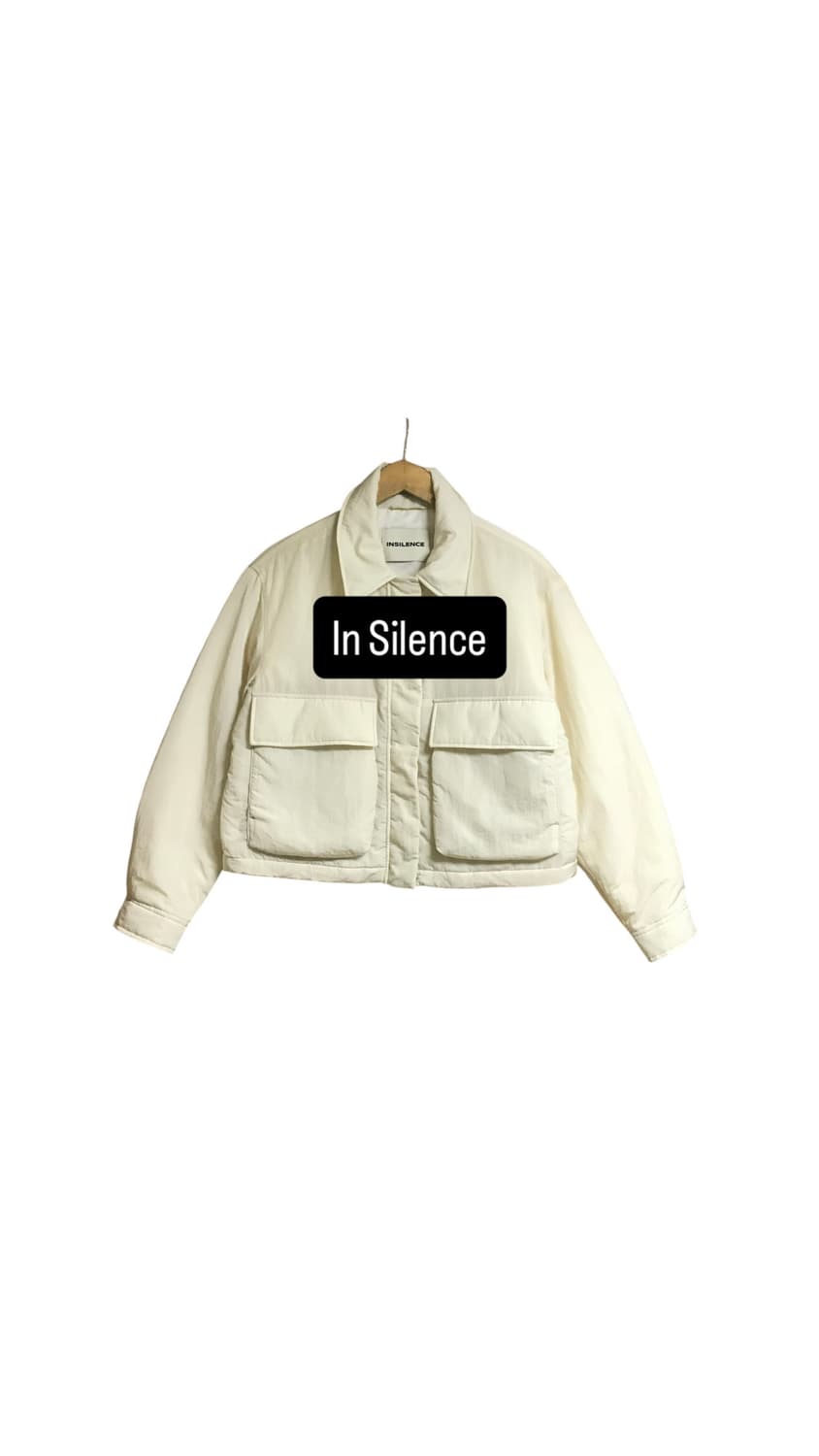 인사일런스우먼 플러피 크롭 자켓 아이보리 상품이미지1