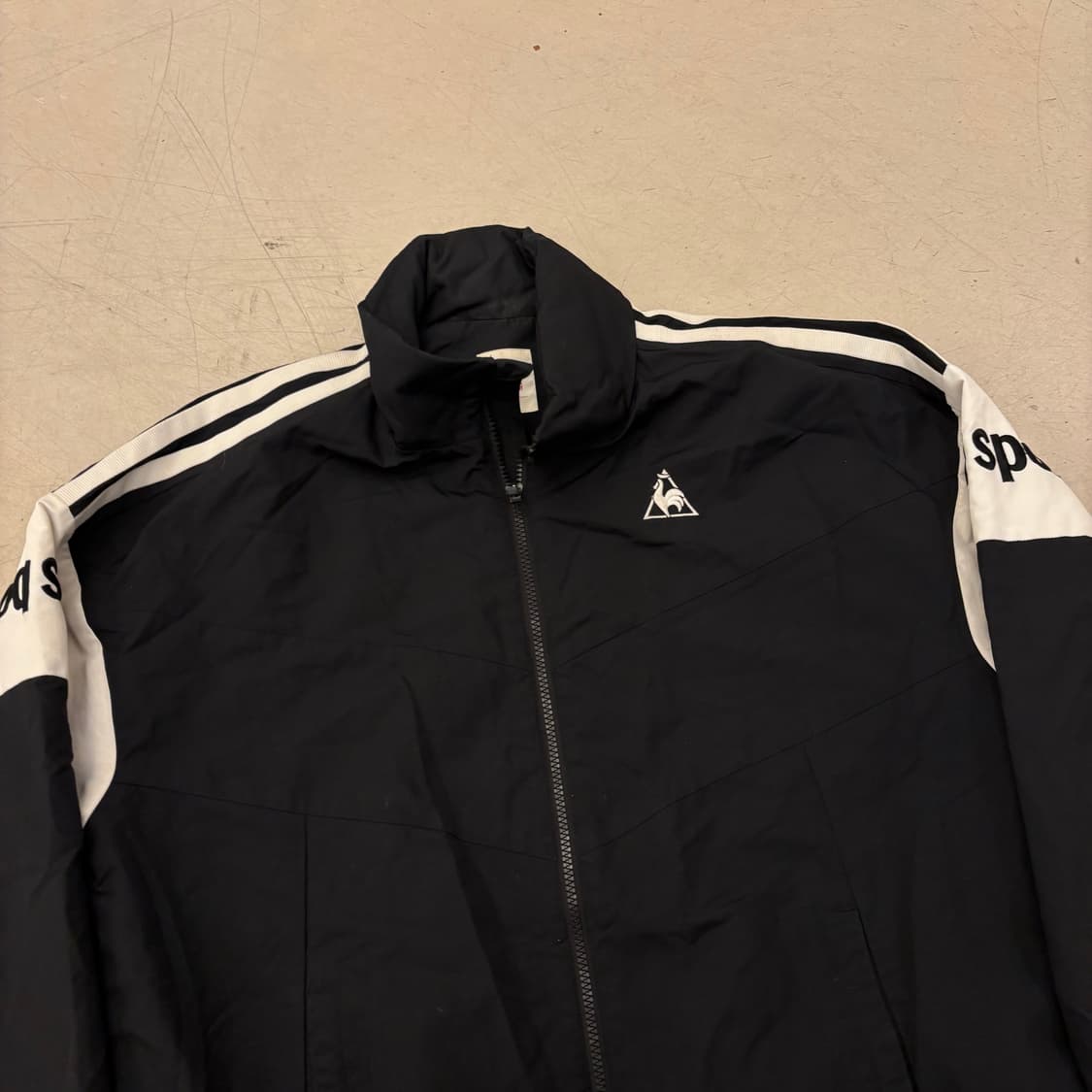 르꼬끄 숄더로고 바람막이 상품이미지2