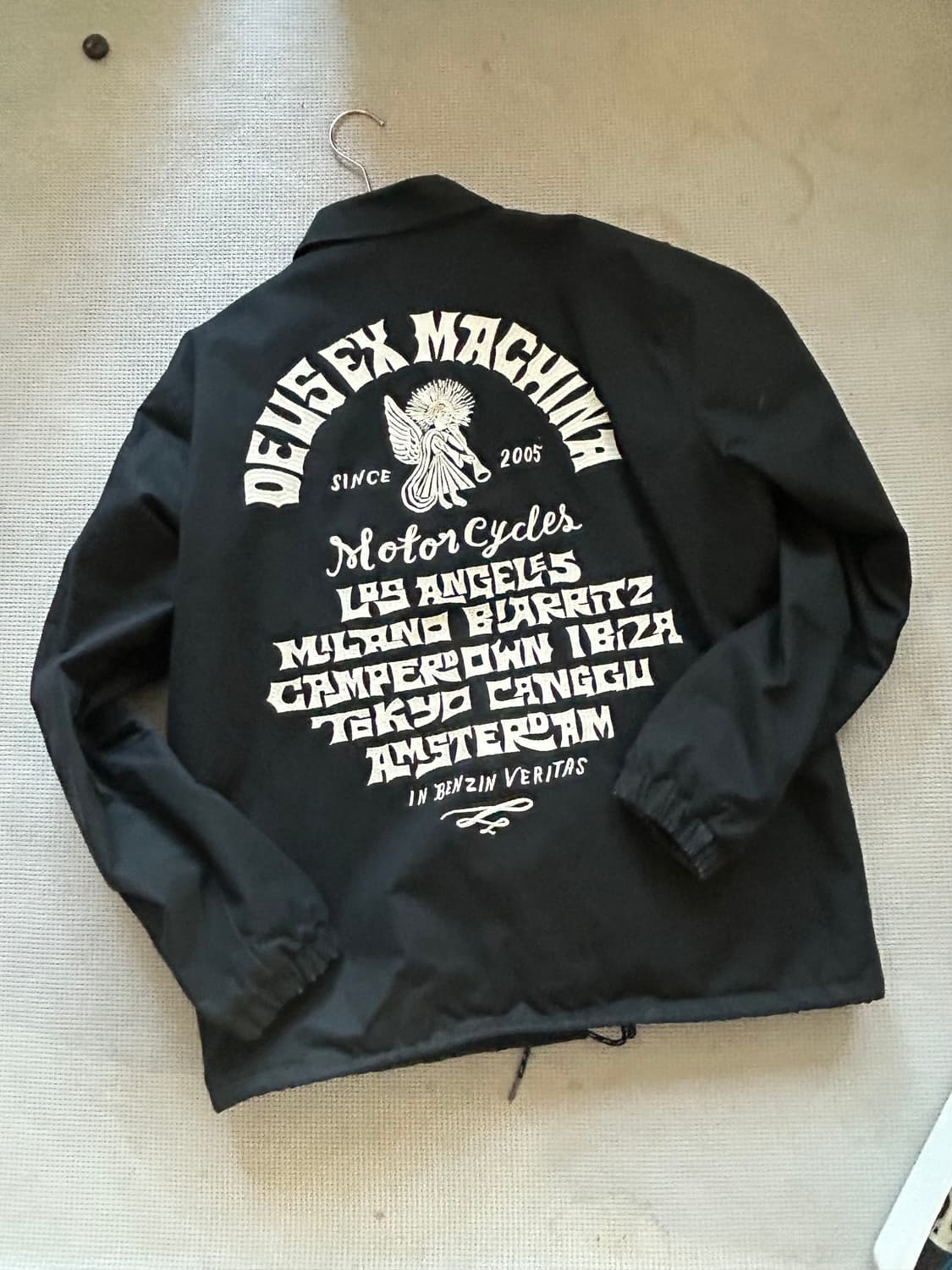 데우스 자켓 상품이미지2