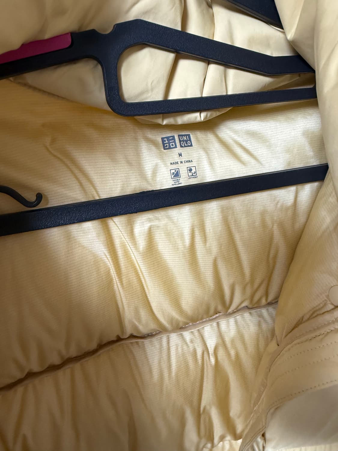 uniqlo 버터 컬러 패딩 상품이미지3