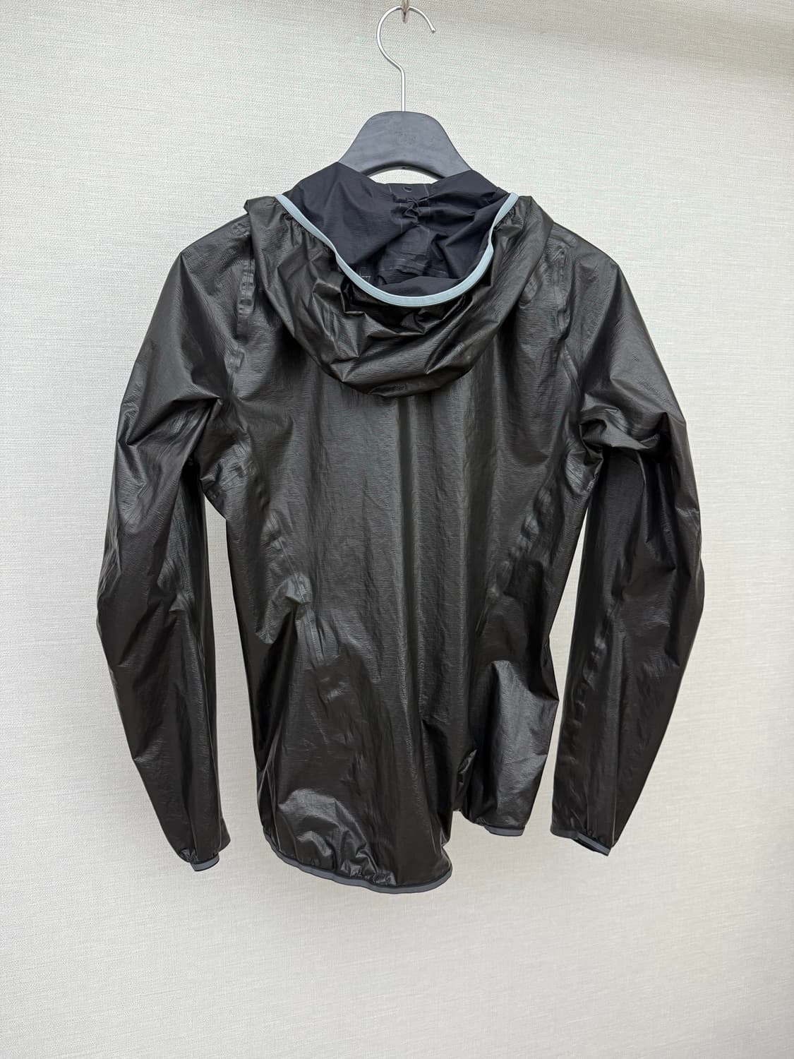 아크테릭스 후디 셸 자켓 상품이미지2