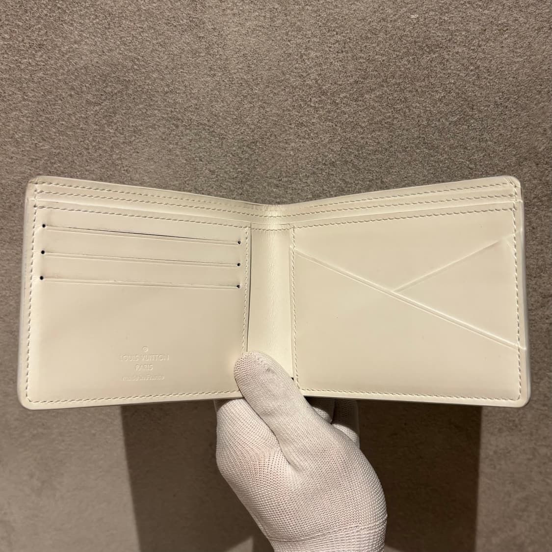 루이비통 쉐도우 반지갑 상품이미지7