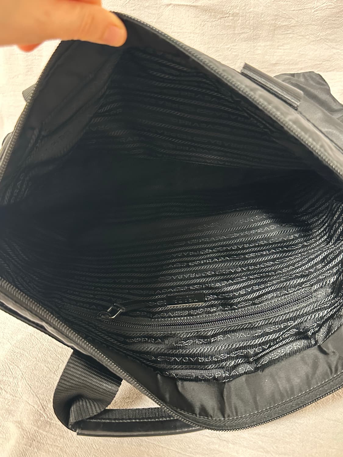 프라다 포코노 나일론 블랙 토트백 서류 가방 브리프케이스 상품이미지7