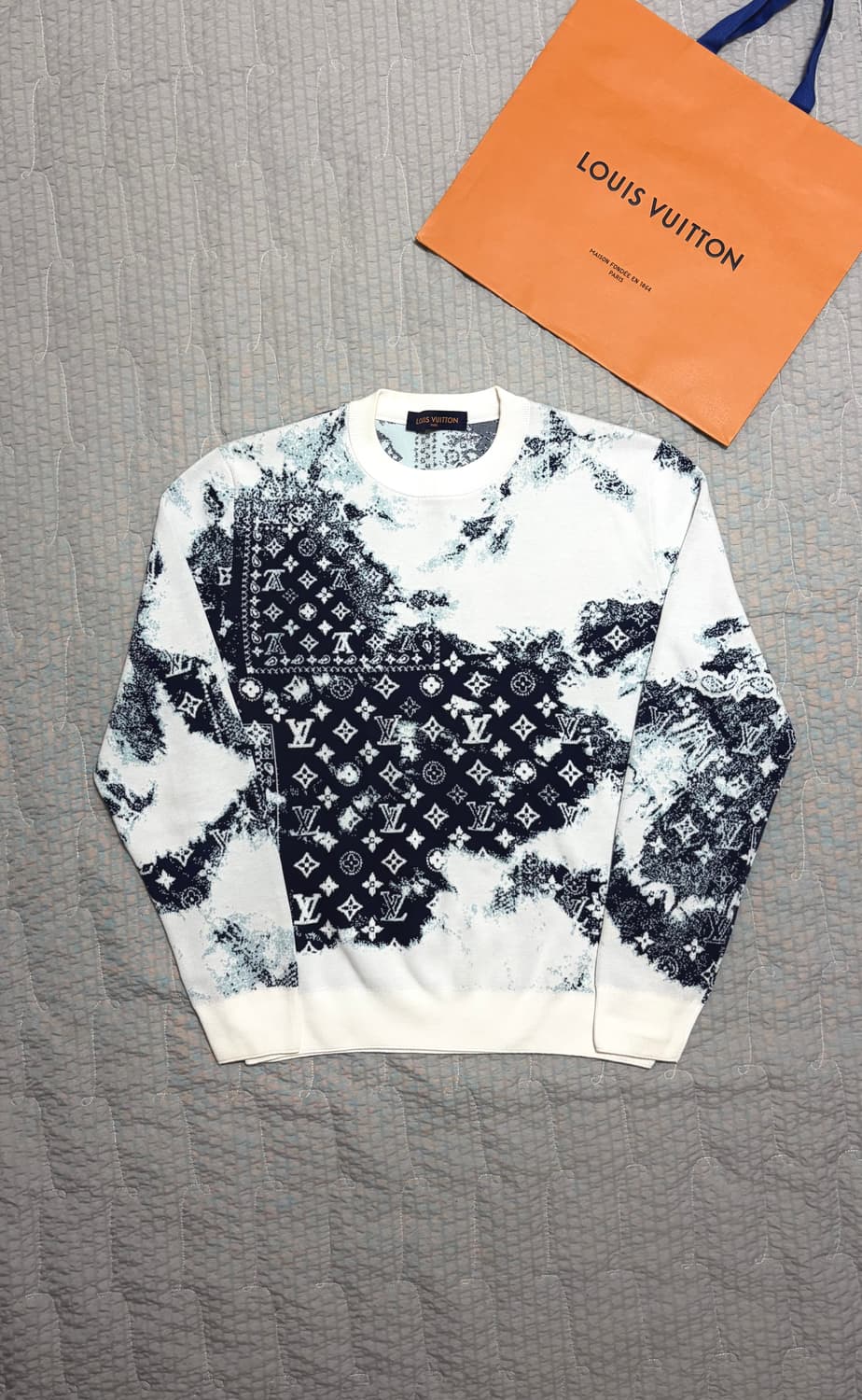 루이비통 반다나 니트 상품이미지3